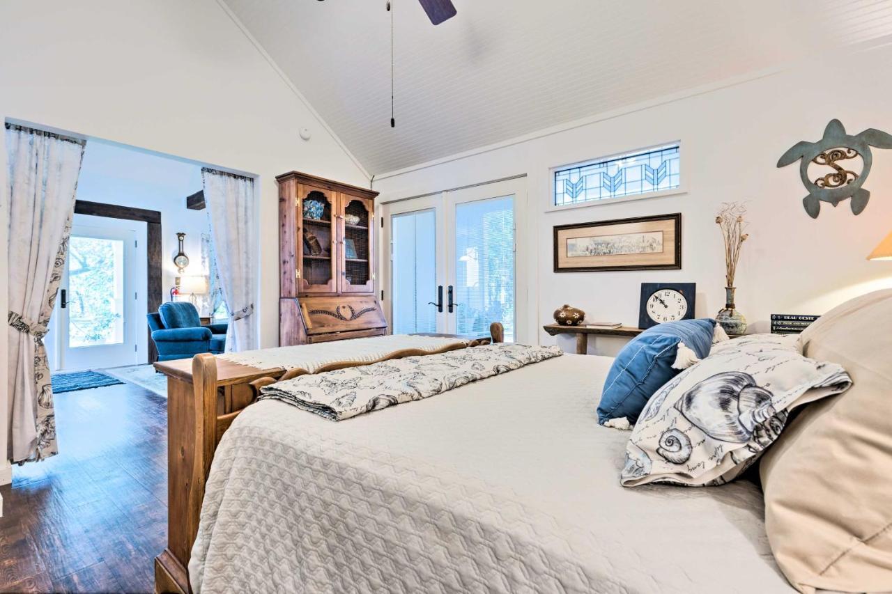 Historic Biloxi Bay Cottage With Beautiful View Ocean Springs Zewnętrze zdjęcie
