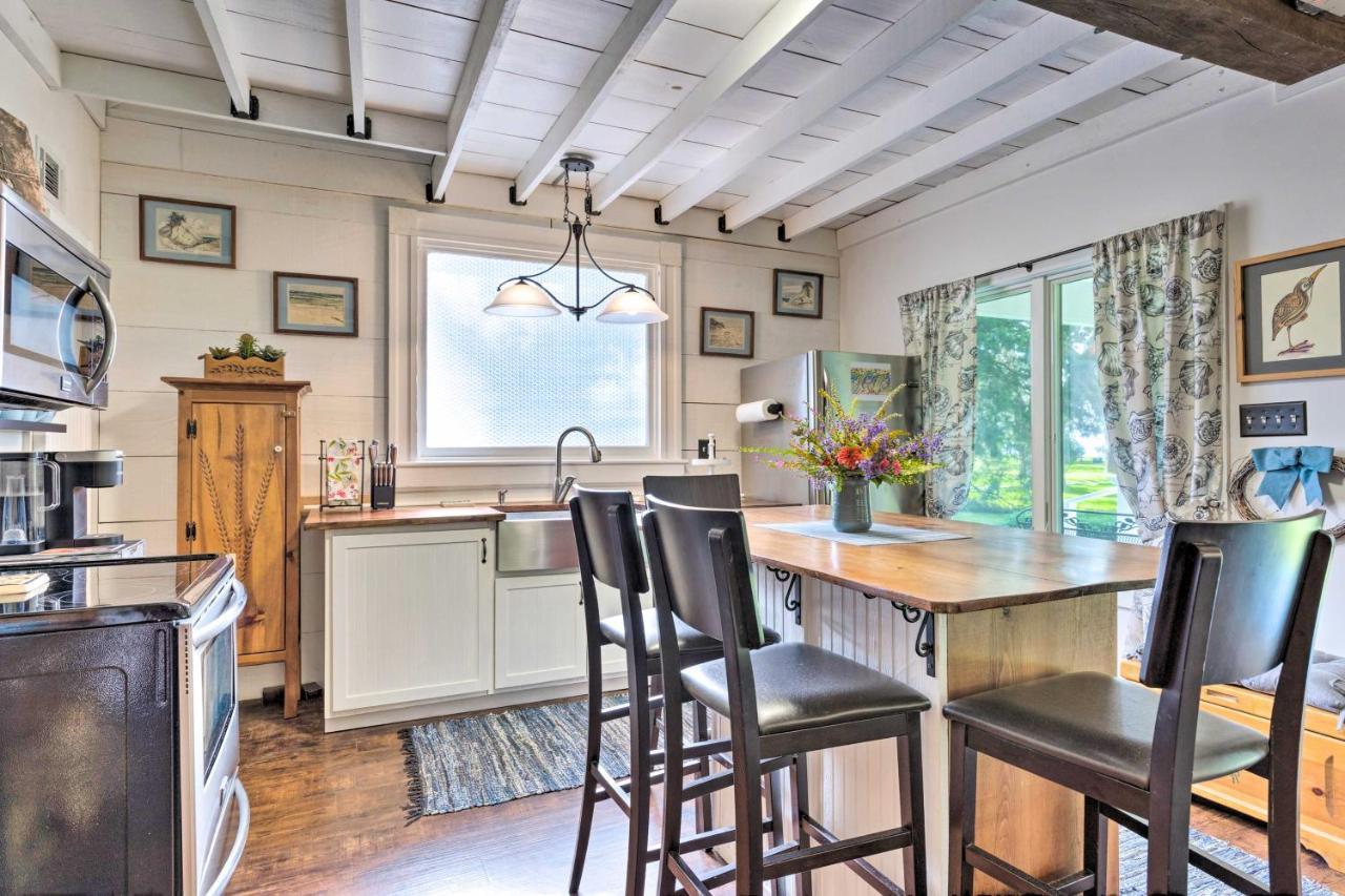 Historic Biloxi Bay Cottage With Beautiful View Ocean Springs Zewnętrze zdjęcie
