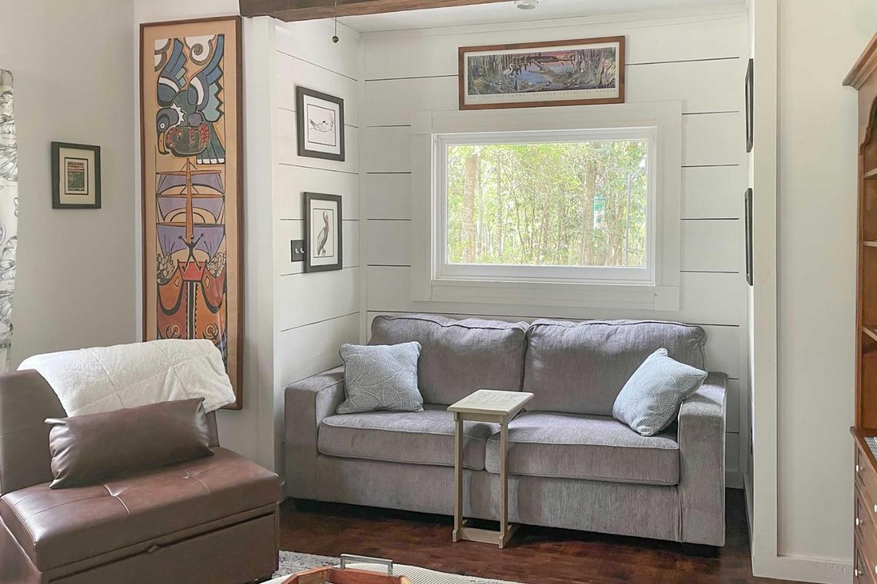 Historic Biloxi Bay Cottage With Beautiful View Ocean Springs Zewnętrze zdjęcie