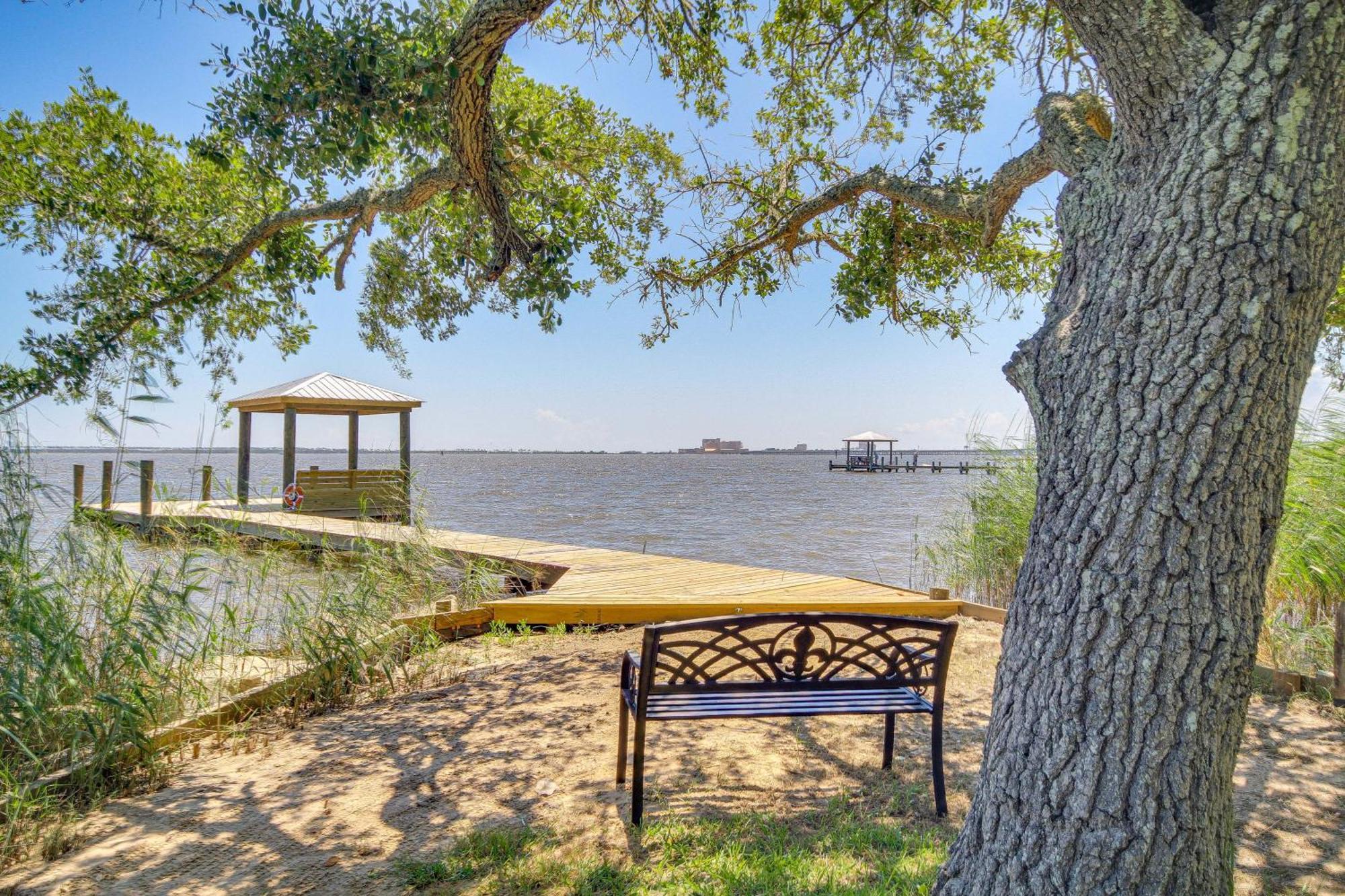Historic Biloxi Bay Cottage With Beautiful View Ocean Springs Zewnętrze zdjęcie